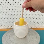 Small Sponge on a Stick - 16cm - Image 2